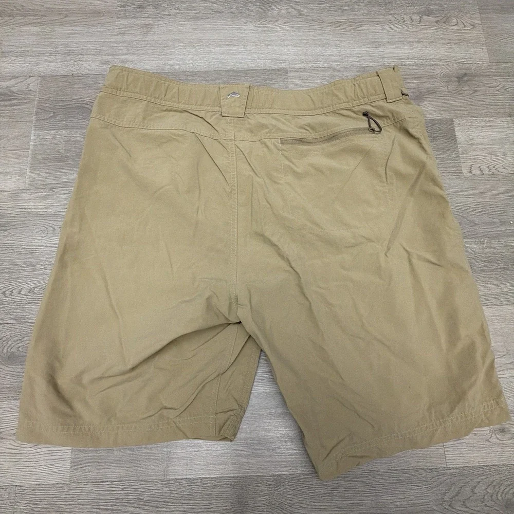 Simms Fishing Shorts Mens XL Tan 9